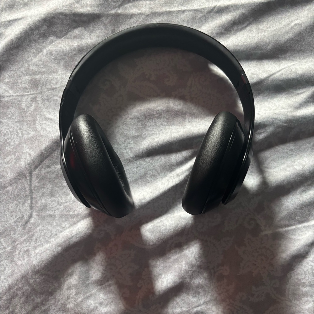 Beats studio pro